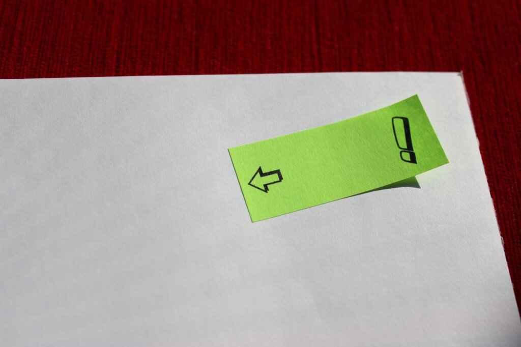 mold prevention checklist on a sticky note near window