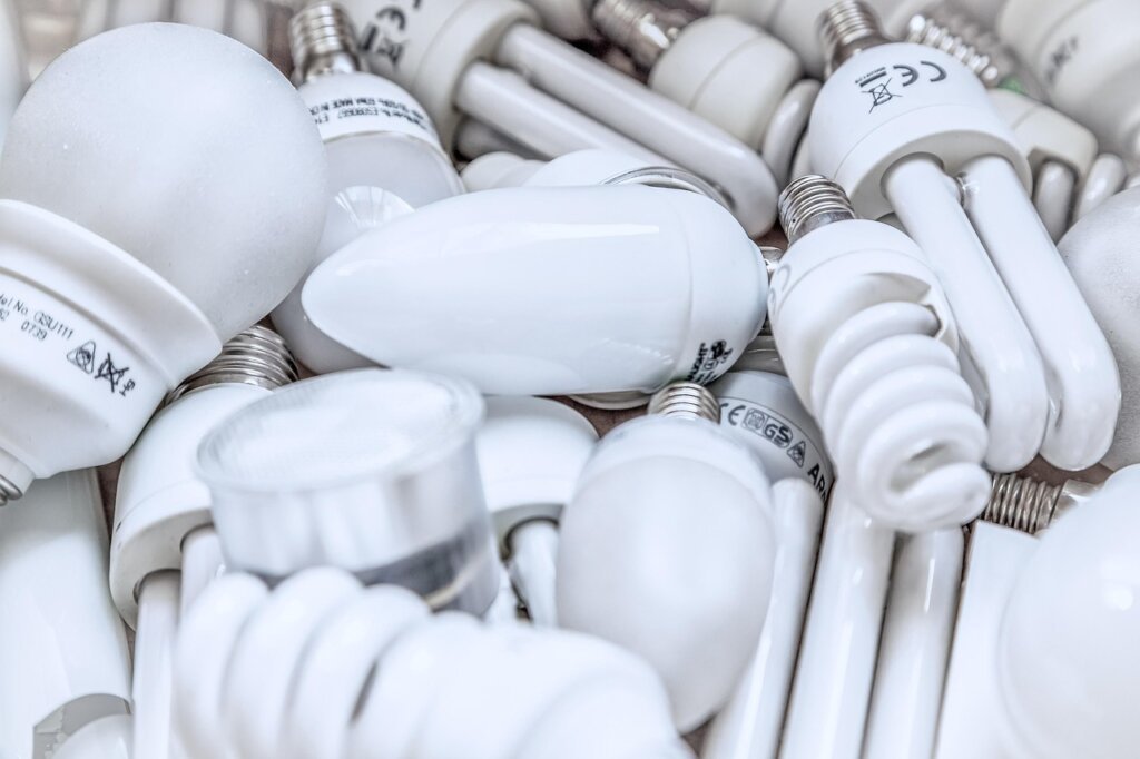 energy saving comparison chart LED vs fluorescent