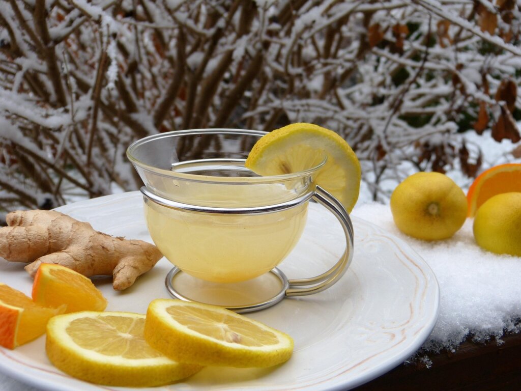 lemon juice applied to plastic container left in sunlight on balcony